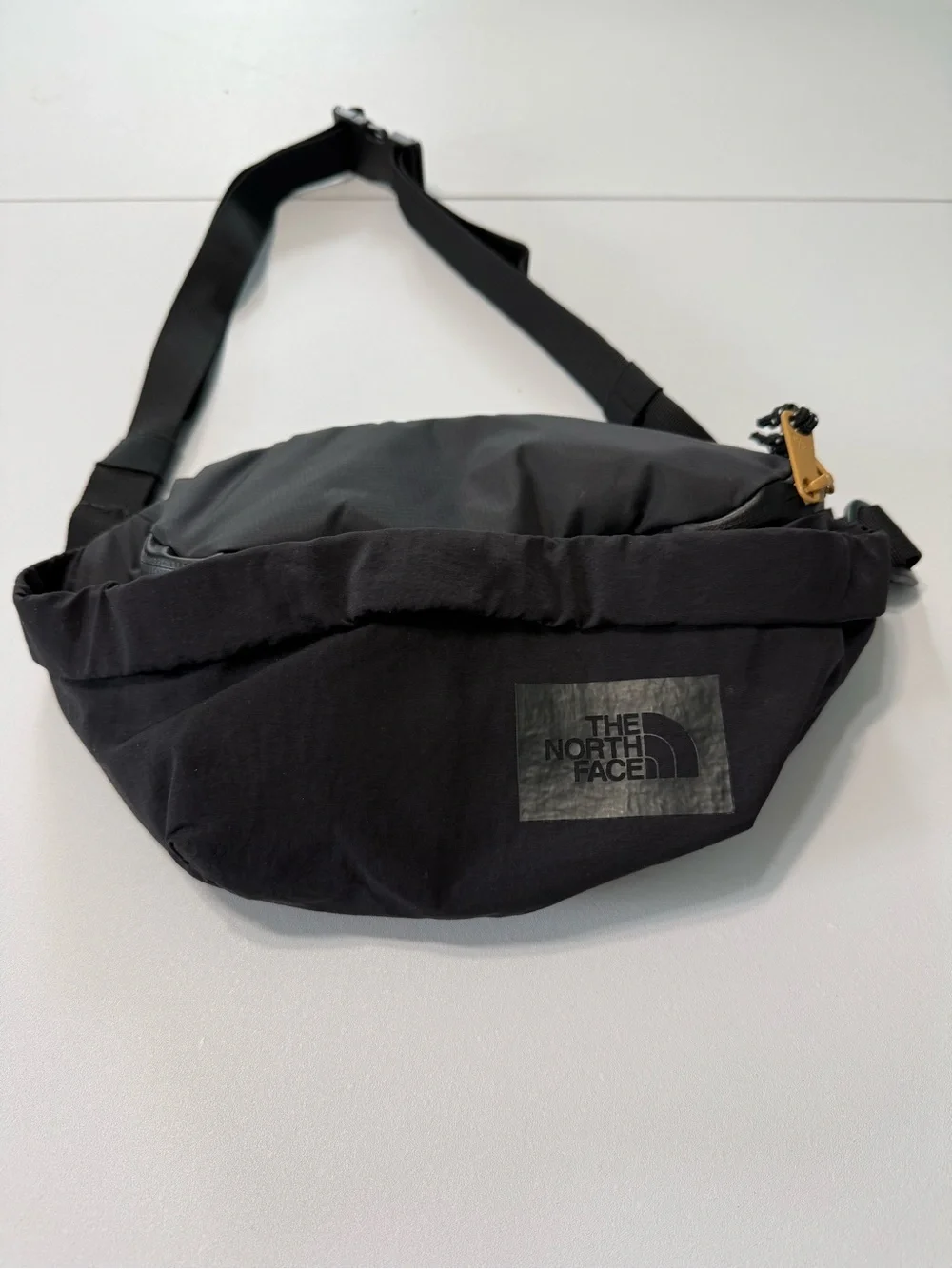 The North Face Mountain Lumbar Pack Belt Crossbody Bag Black Lightweight OS